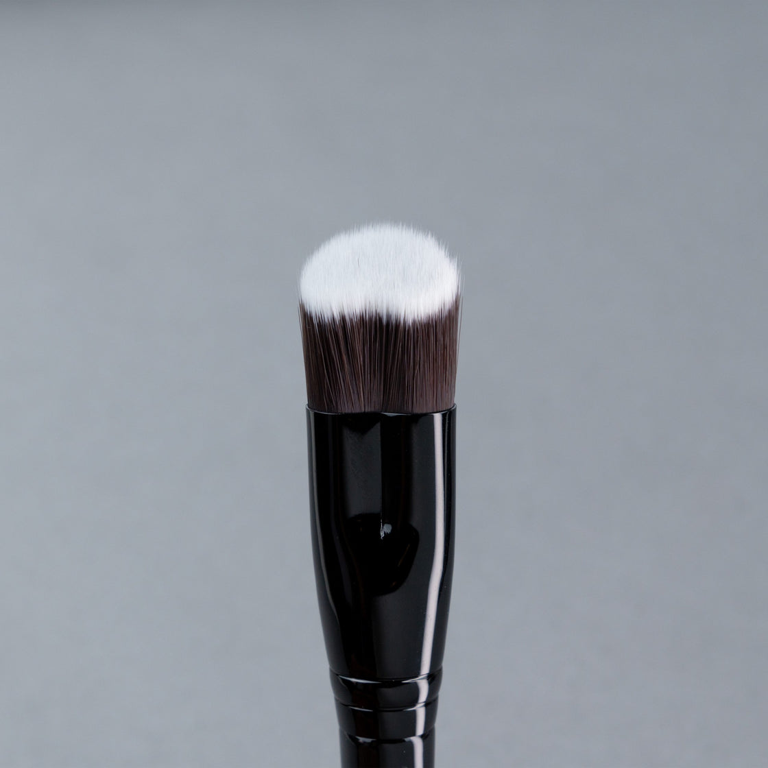 JUSTGOLD PROFESSIONAL BRUSH - 126